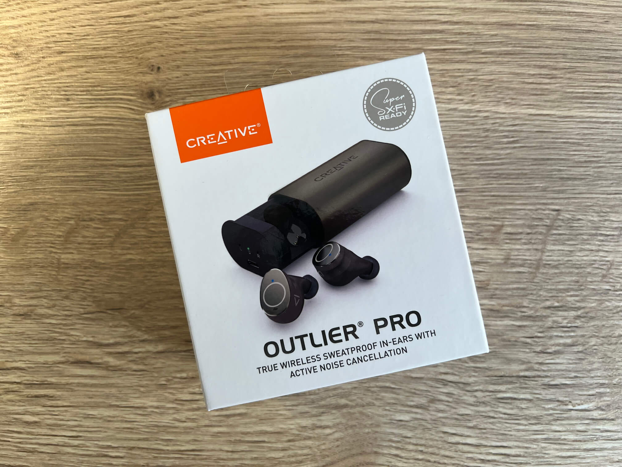 Creative Outlier Pro: Auriculares de gran calidad a un precio irresistible thumbnail